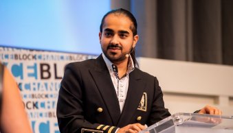 11 Tips for Pro-Level Conference Photography